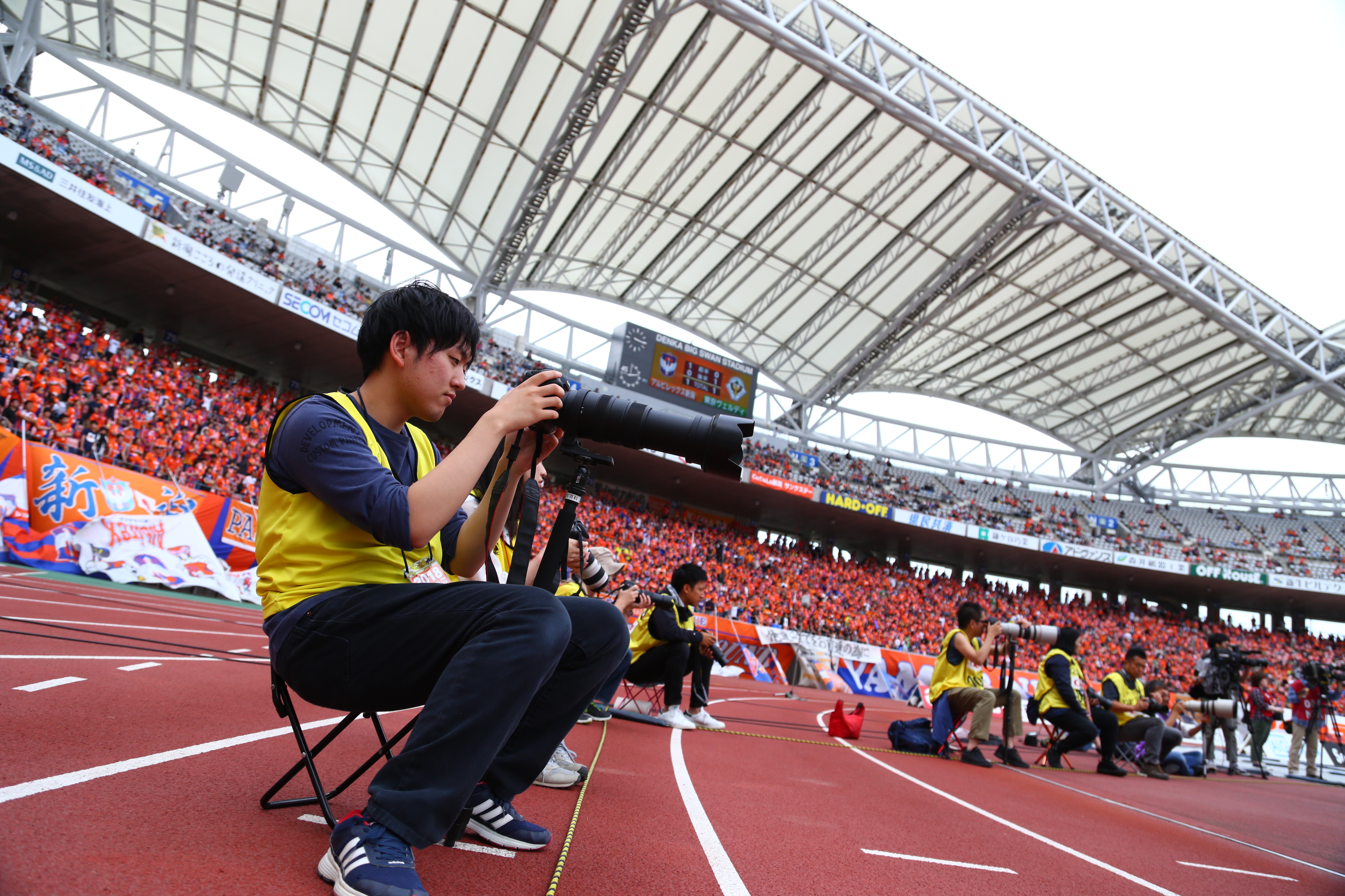 アルビレックス新潟の試合撮影インターンシップ！ ｜ 新潟デザイン専門学校